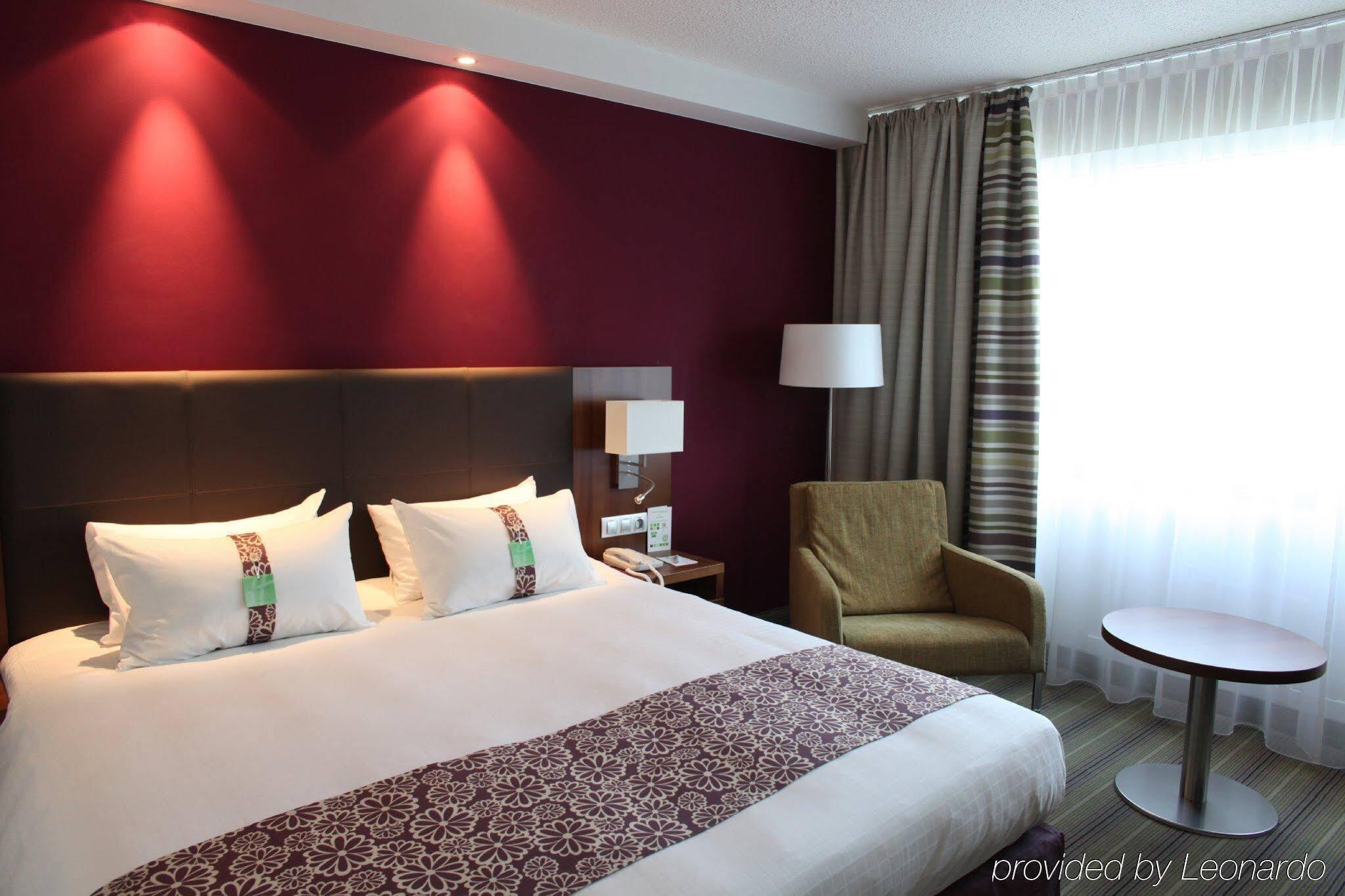 Holiday Inn Lille Ouest Englos By Ihg Buitenkant foto